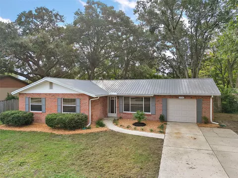 2708 S Dellwood Dr, Eustis, FL 32726