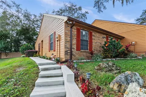 36 Cove Ln, Eustis, FL 32726