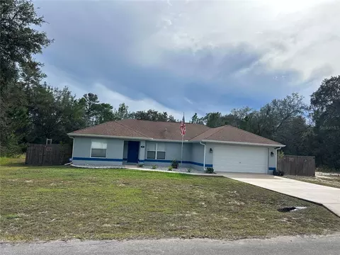 18 Fisher Ter, Ocklawaha, FL 32179