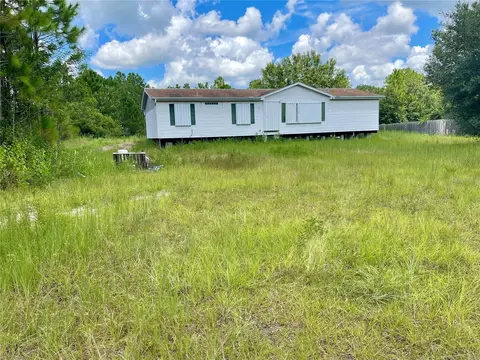 9225 Luna Dr, Saint Cloud, FL 34773