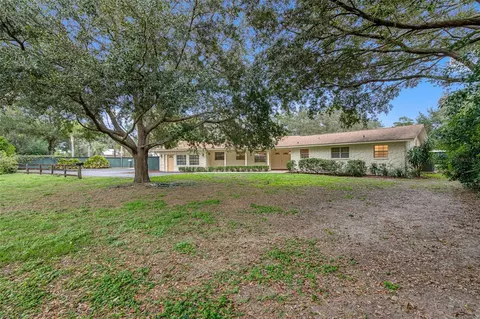819 S Kings Ave, Brandon, FL 33511