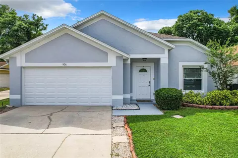 906 Hyacinth Cove Ct, Apopka, FL 32703