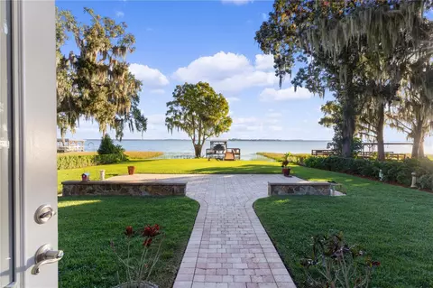 35236 W Griffin Dr, Fruitland Park, FL 34731