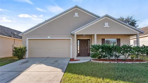 1112 Bluegrass Dr, Groveland, FL 34736