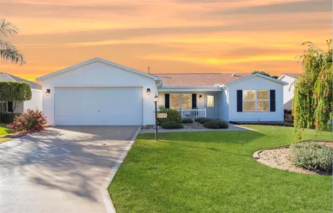 1046 Golden Grove Dr, The Villages, FL 32162
