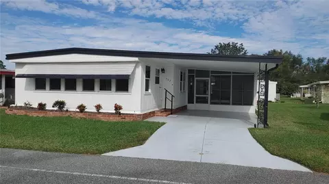 502 Hawthorne Blvd, Leesburg, FL 34748