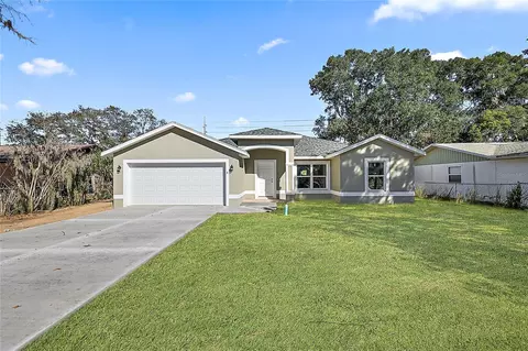 6 Spring Drive Way, Ocala, FL 34472