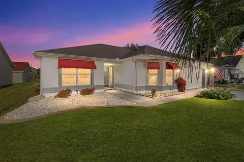 2715 La Posada Dr, The Villages, FL 32162