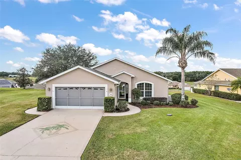 108 Fairway Cir, Umatilla, FL 32784