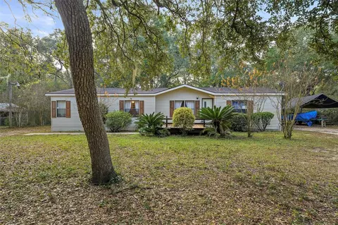 17326 NE 38th Pl, Silver Springs, FL 34488