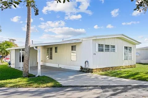26 Club House Dr, Eustis, FL 32726