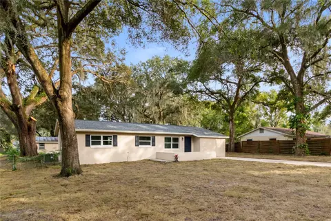 109 Josephine Ave, Fruitland Park, FL 34731