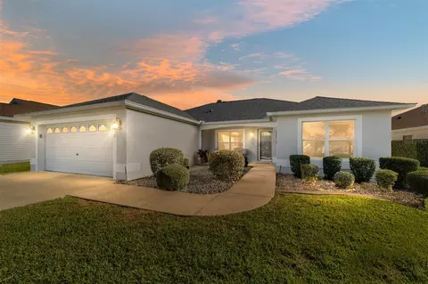17943 SE 87th Bourne Ave, The Villages, FL 32162