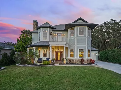 7101 Treasure Island Rd, Leesburg, FL 34788