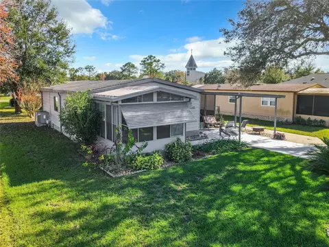 1005 Karney Dr, The Villages, FL 32159
