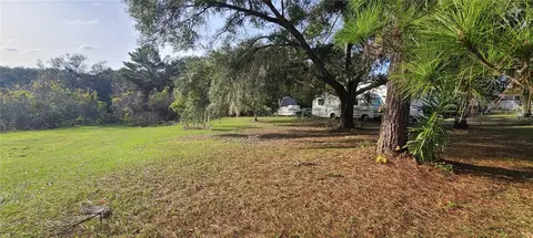 17100 SE 251st Ter, Umatilla, FL 32784