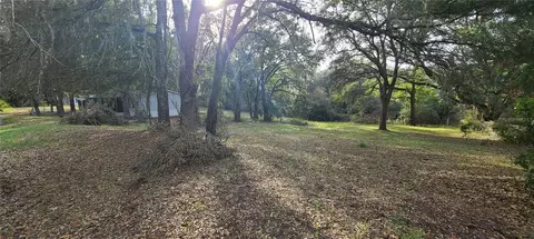 17160 SE 251st Ter, Umatilla, FL 32784