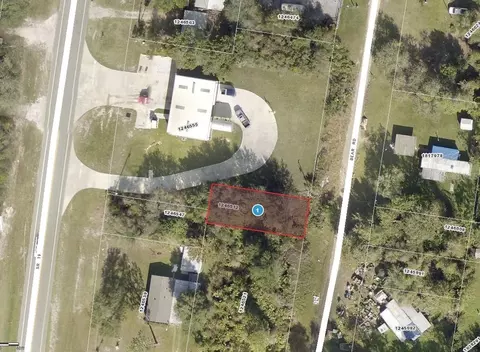 Bear Road, Altoona, FL 32702
