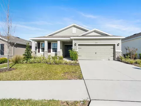 8021 Penrose Pl, Wildwood, FL 34785