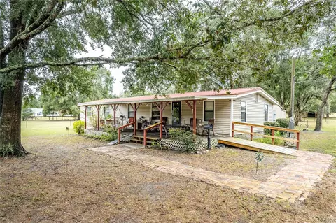 35633 Johns Ln, Eustis, FL 32736