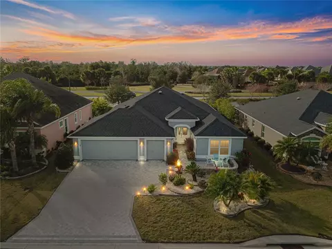 3767 Pepperidge Cir, The Villages, FL 32163
