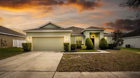 215 Blackstone Creek Rd, Groveland, FL 34736