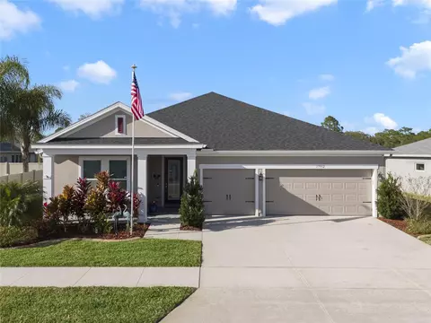 17992 Passionflower Cir, Clermont, FL 34714