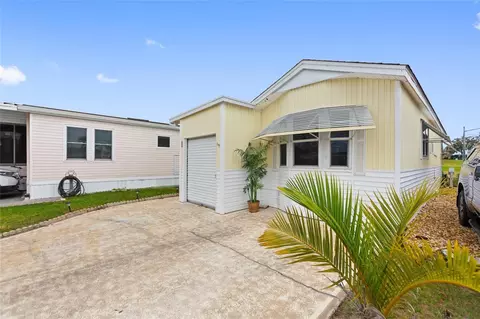61 Championship Dr, Davenport, FL 33837