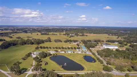 615 S Whitney Rd, Leesburg, FL 34748