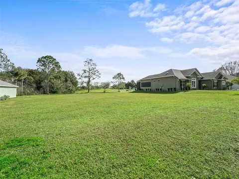 547 Dowling Cir, Lady Lake, FL 32159