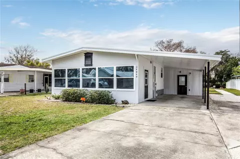 34049 Linda Ln, Leesburg, FL 34788