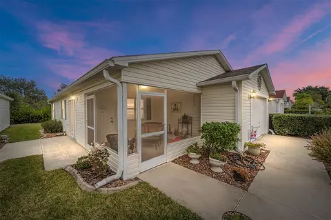 1715 Campos Dr, The Villages, FL 32162
