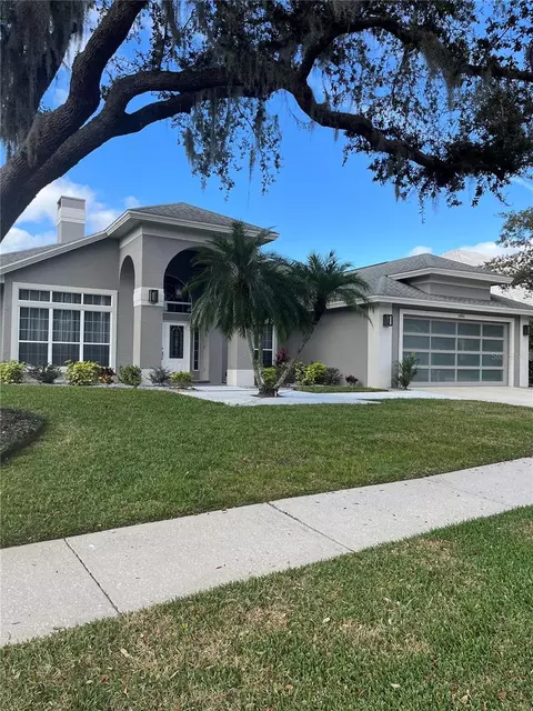 1801 Edgewater Dr, Mount Dora, FL 32757