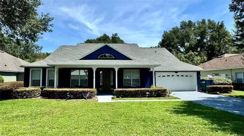 19635 Spring Oak Dr, Eustis, FL 32736 photo 1