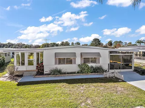 1105 Nassau Cir, Tavares, FL 32778