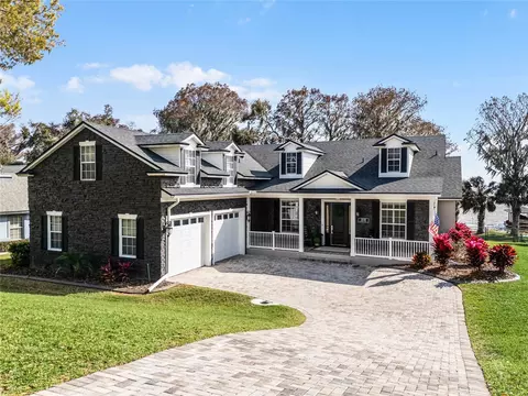 3220 Indian Trl, Eustis, FL 32726