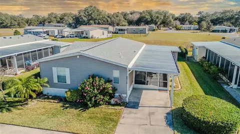 25110 Alamanda Dr, Astatula, FL 34705