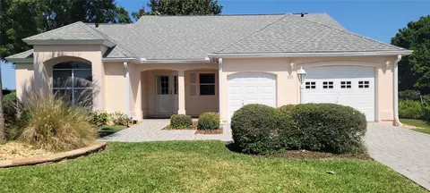 1118 Monterey Ln, Lady Lake, FL 32159