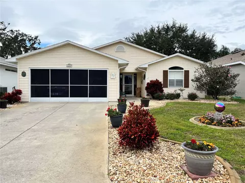 32909 Crooked Oaks Ln, Leesburg, FL 34748
