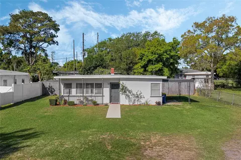 316 S Seminole Ave, Minneola, FL 34715