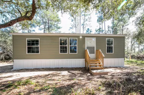 39909 Forest Dr, Eustis, FL 32736