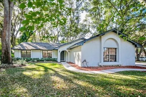4052 Lake Forest St, Mount Dora, FL 32757