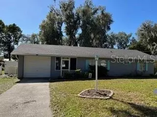 920 E 9th Ave, Mount Dora, FL 32757