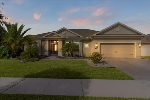 305 Misty Haven Dr, Groveland, FL 34736