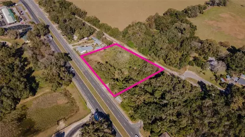 12283 N Us Highway 301, Oxford, FL 34484