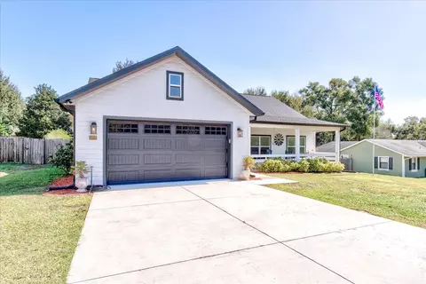 1209 Chesterfield Ct, Eustis, FL 32726