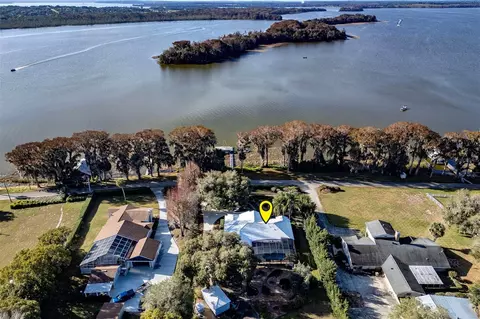 11605 Lane Park Rd, Tavares, FL 32778