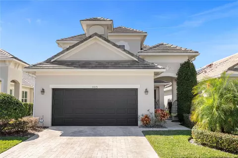 1015 Hamilton Ct, Davenport, FL 33837