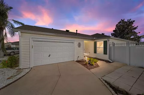 425 Brentwood Ave, The Villages, FL 32162