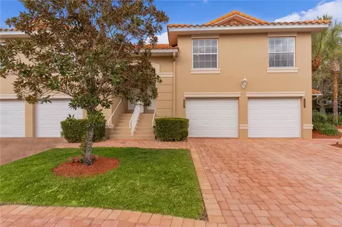 5447 Admiral Way, Oxford, FL 34484